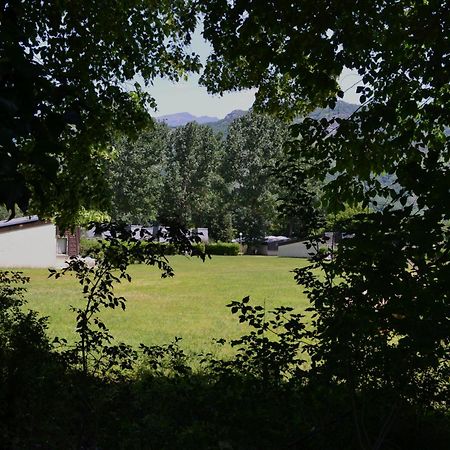 Les Gites De Beille Les Cabannes  Exterior photo