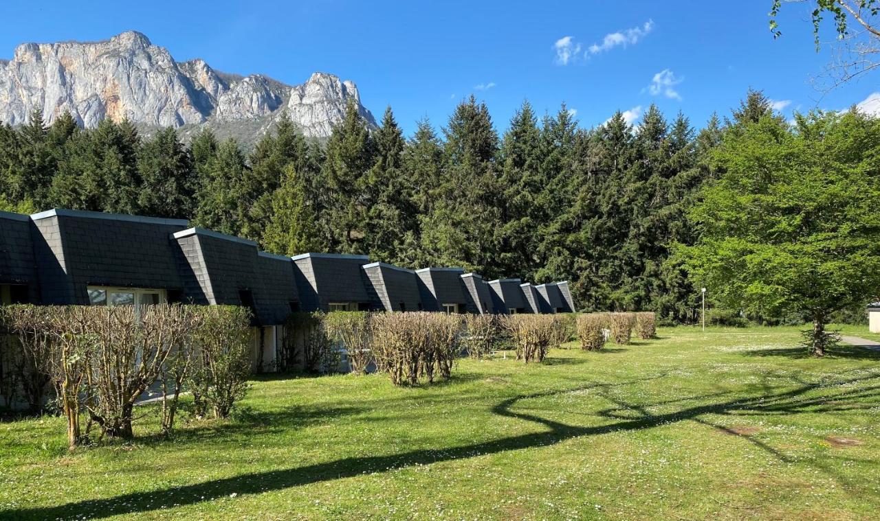 Les Gites De Beille Les Cabannes  Exterior photo